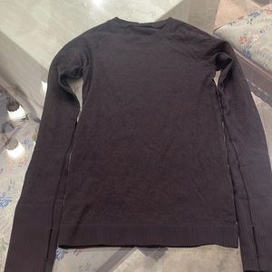 Lululemon Black LS top